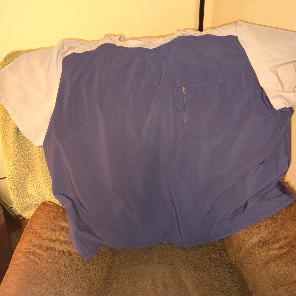 Two-Tone Scrub Top with Pocket